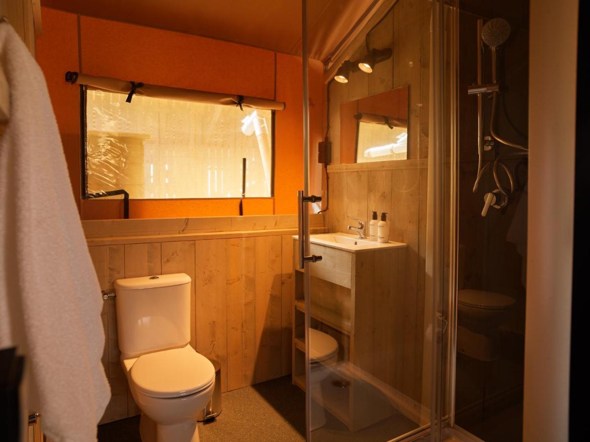Dutchen Erfgoedpark De Hoop Glamping Hotel Uitgeest Bagian luar foto