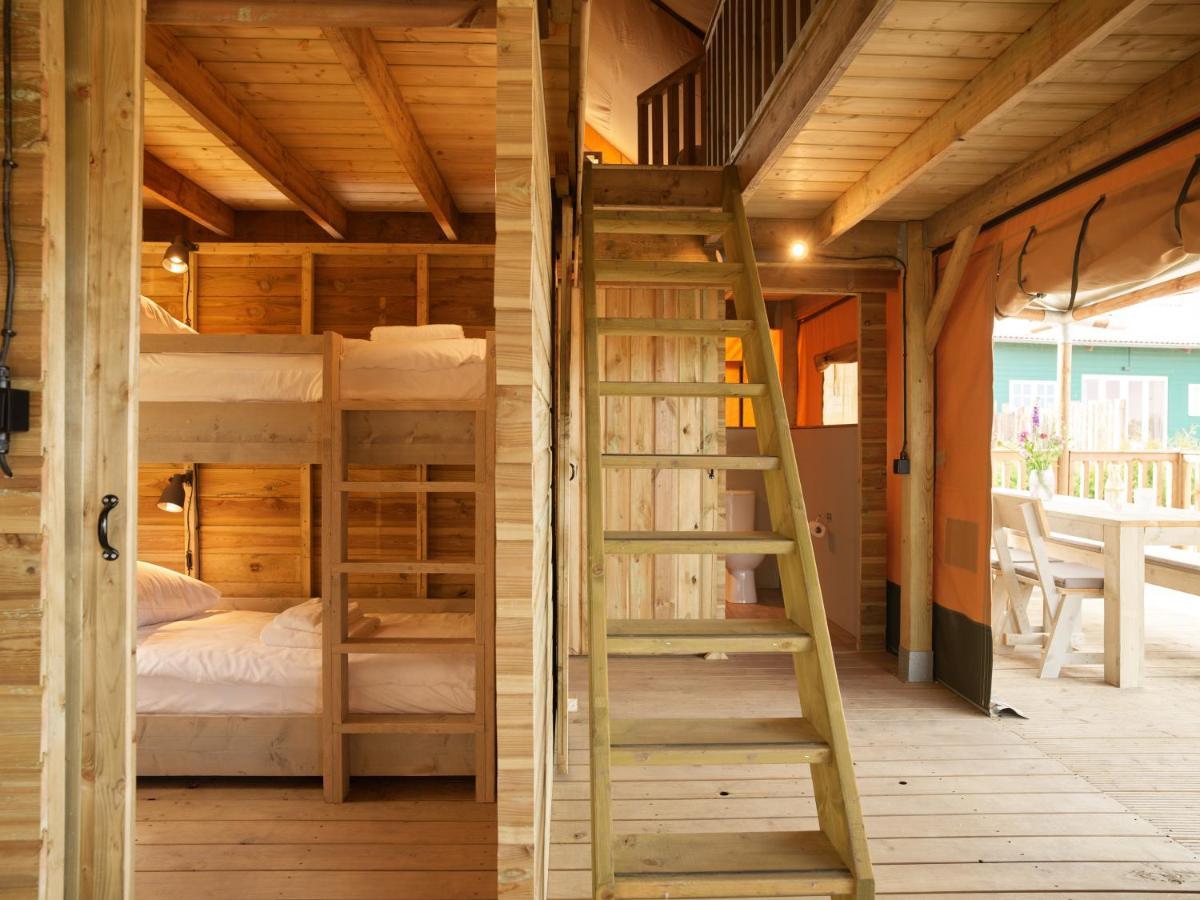 Dutchen Erfgoedpark De Hoop Glamping Hotel Uitgeest Bagian luar foto